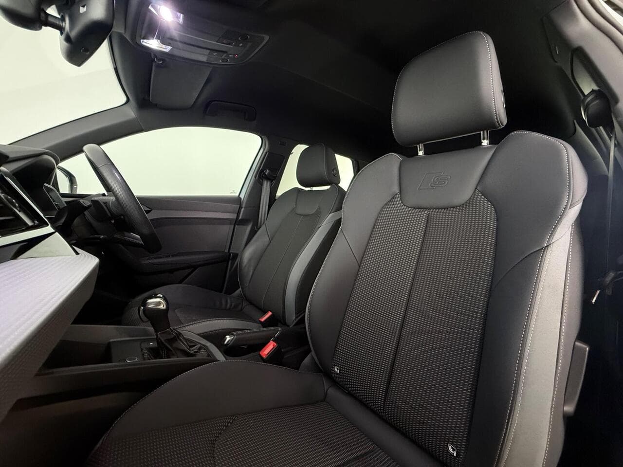 Audi A1 thumbnail Seat Front Passenger