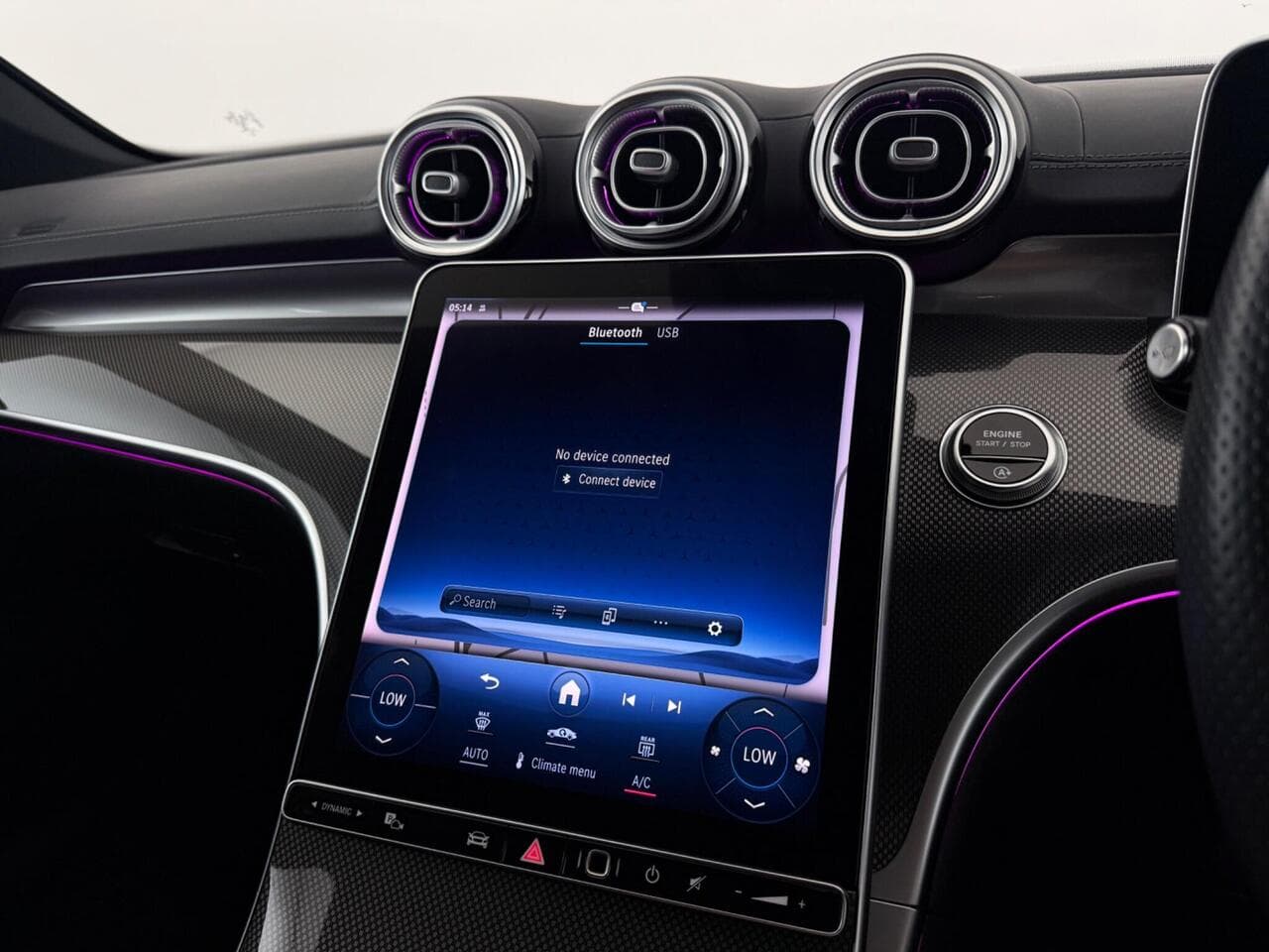 Mercedes-Benz C Class thumbnail Infotainment System