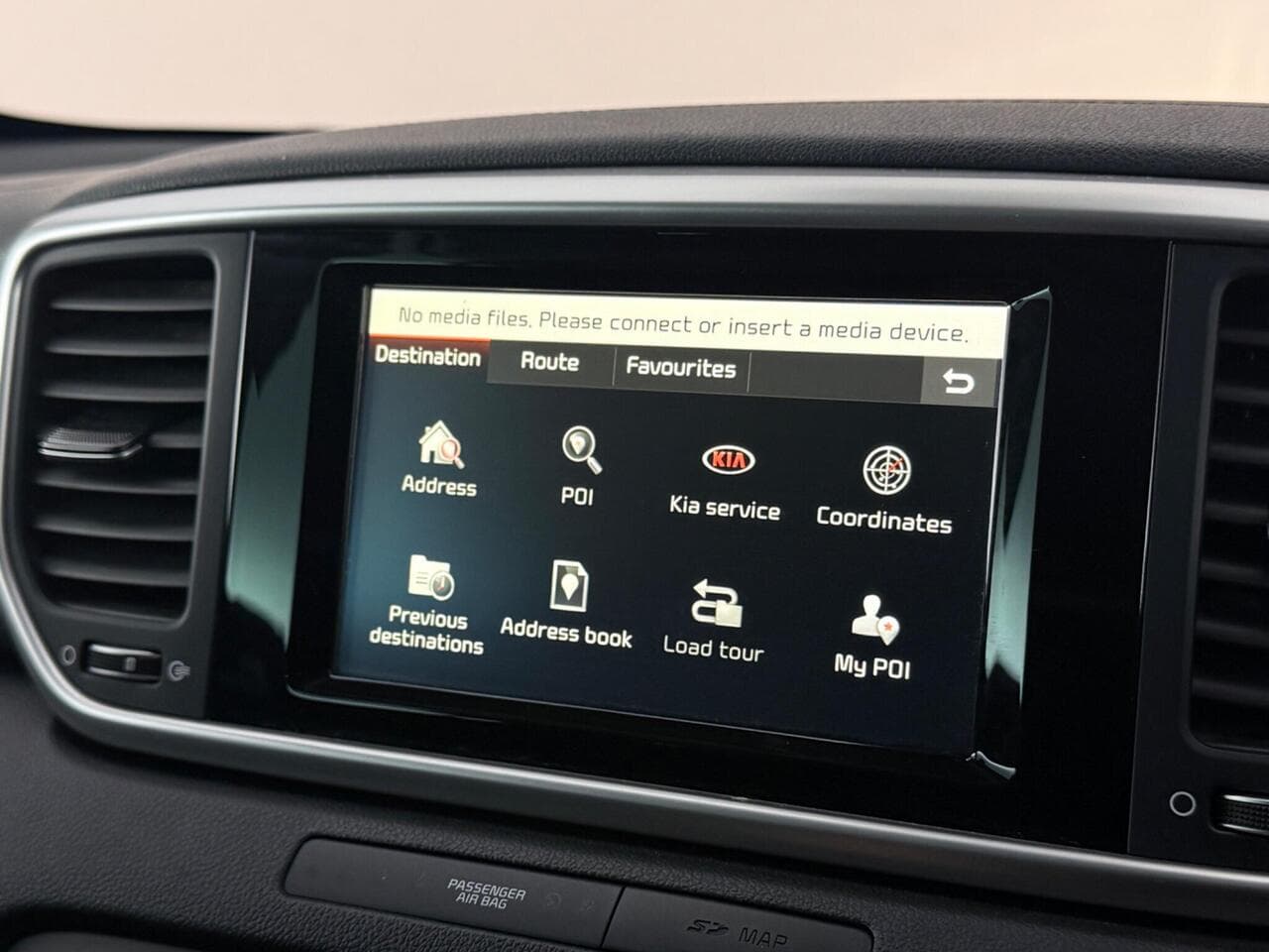 Kia Sportage thumbnail Infotainment System