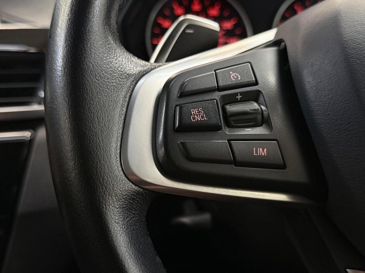 BMW X1 thumbnail Misc Controls
