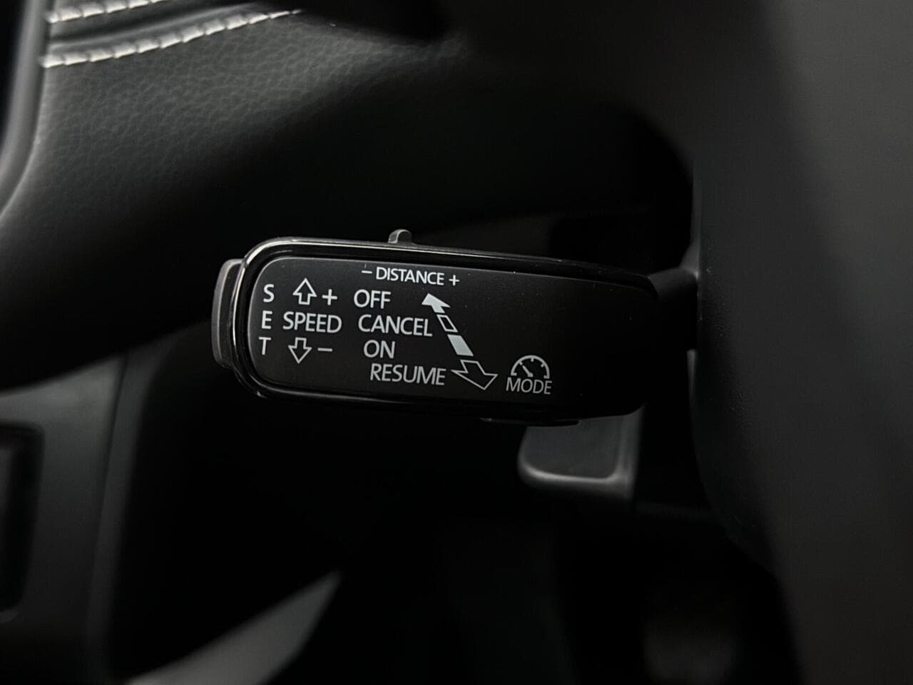 SEAT Arona thumbnail Misc Controls