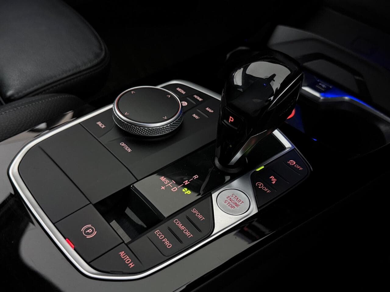 BMW 1 Series thumbnail Interior Front