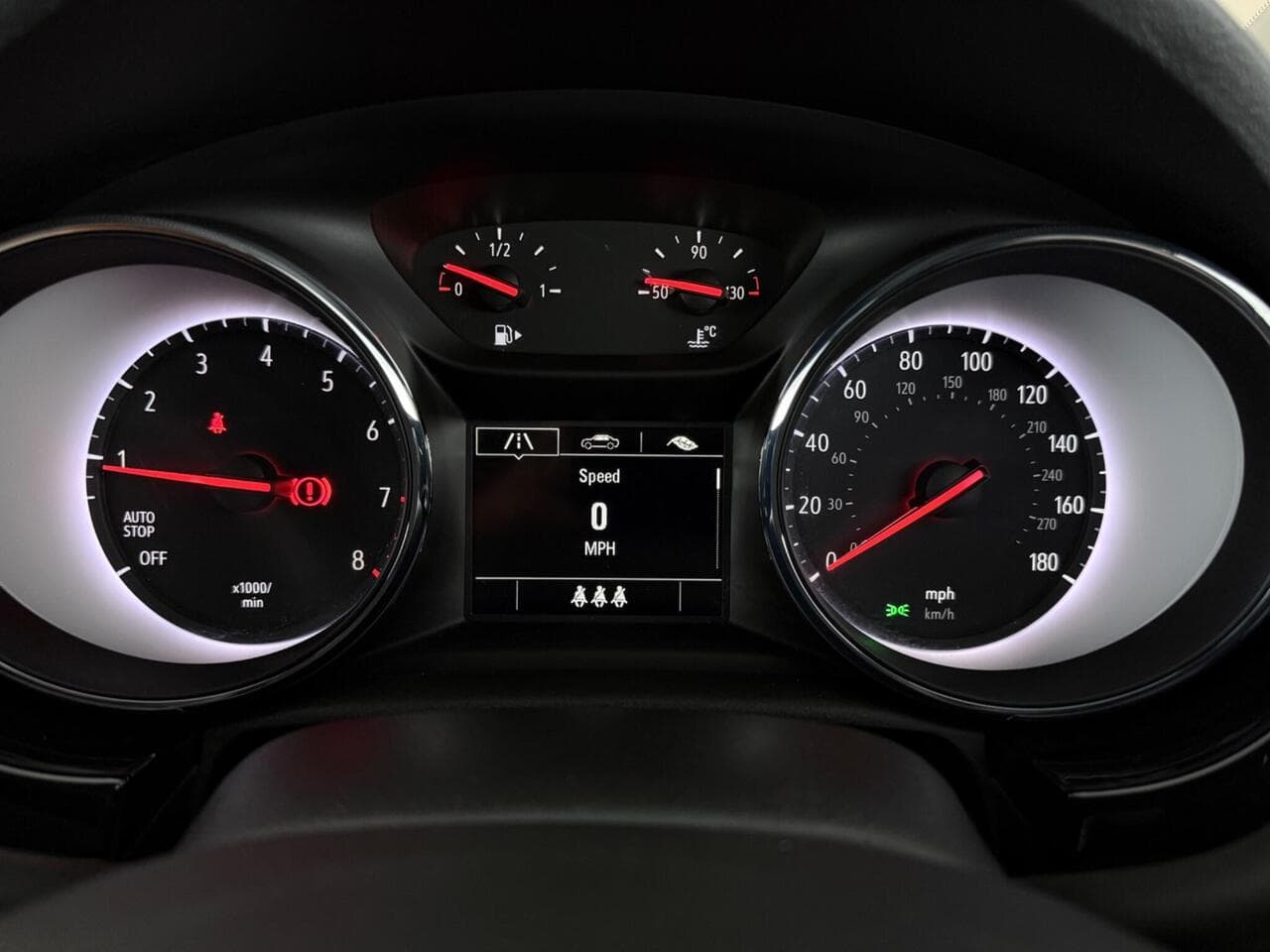 Vauxhall Astra thumbnail Driver Instruments