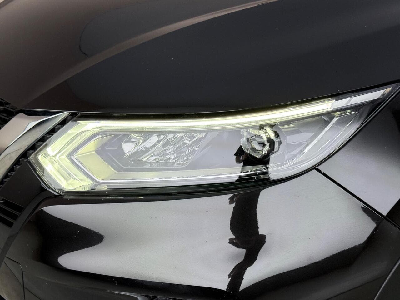 Nissan Qashqai thumbnail Inconclusive