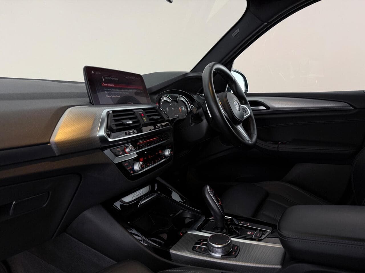 BMW X3 thumbnail Interior Front