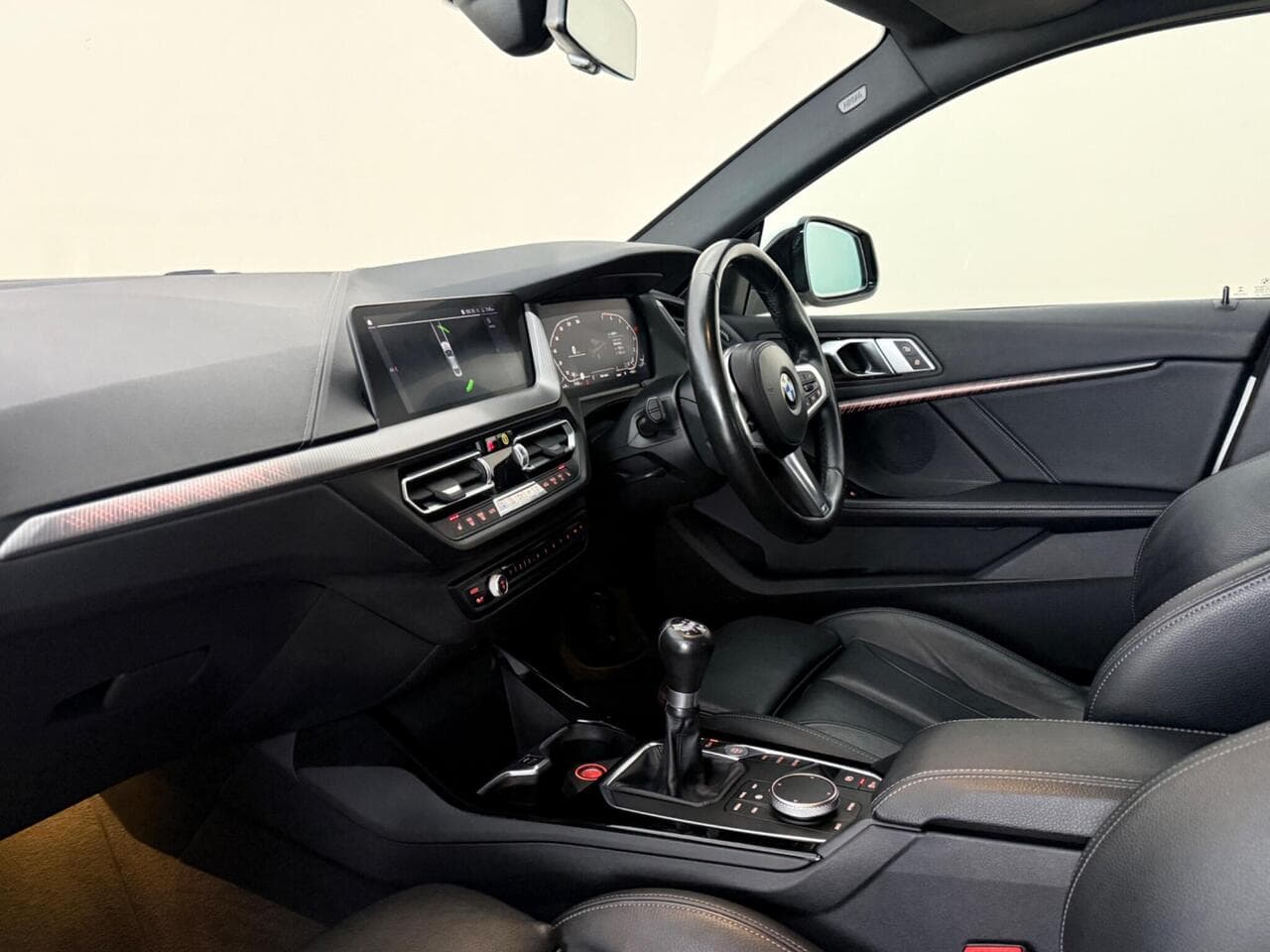 BMW 2 Series Gran Coupe thumbnail Interior Front