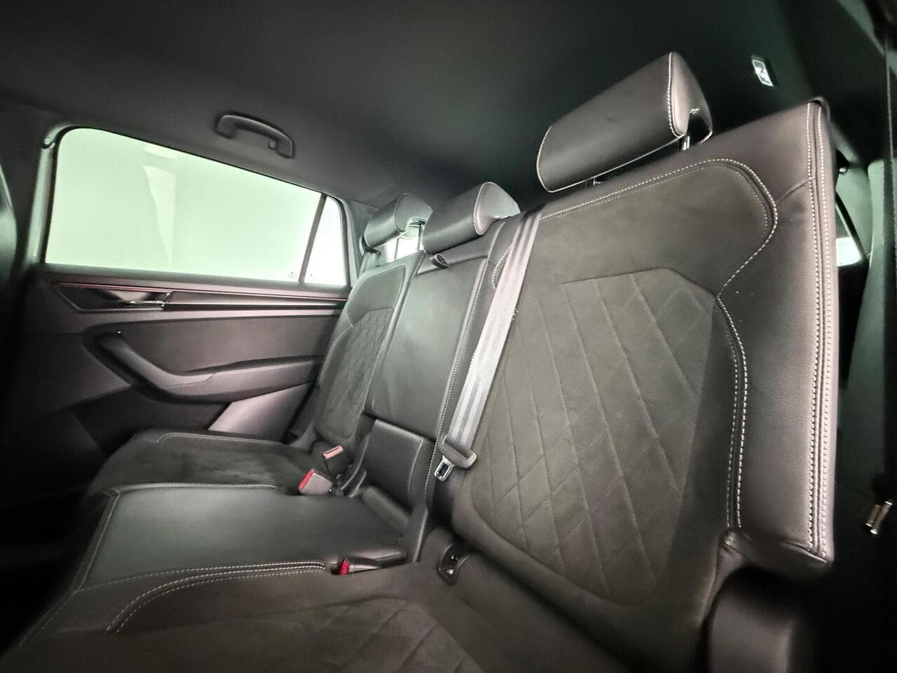 Skoda Kodiaq thumbnail Seats Rear