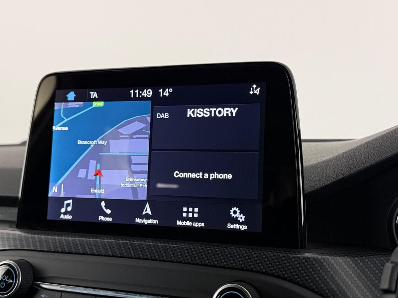 Ford Focus thumbnail Infotainment System