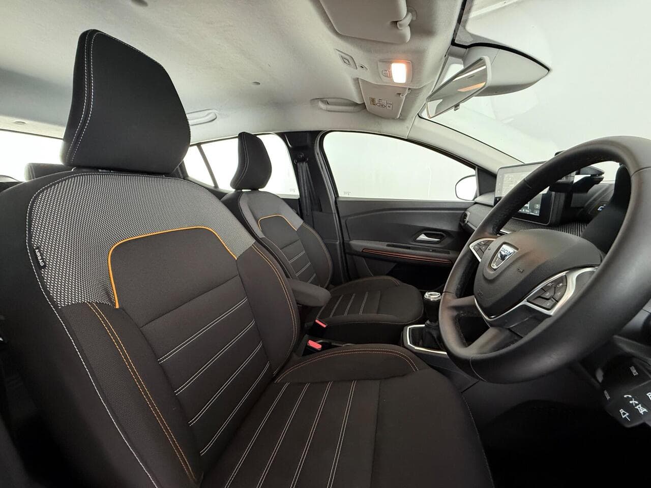 Dacia Sandero Stepway thumbnail Seat Driver