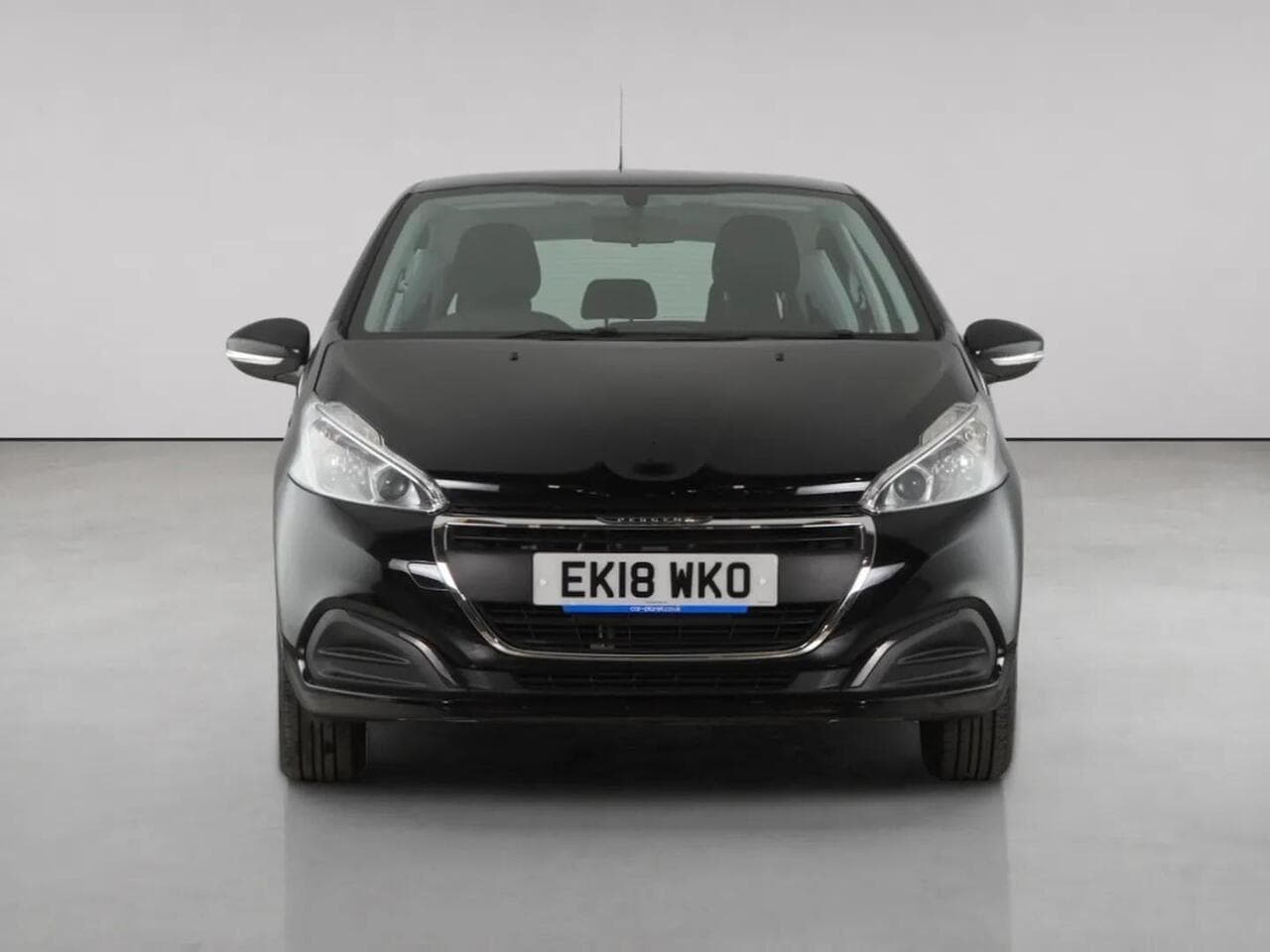 Peugeot 208 thumbnail Front