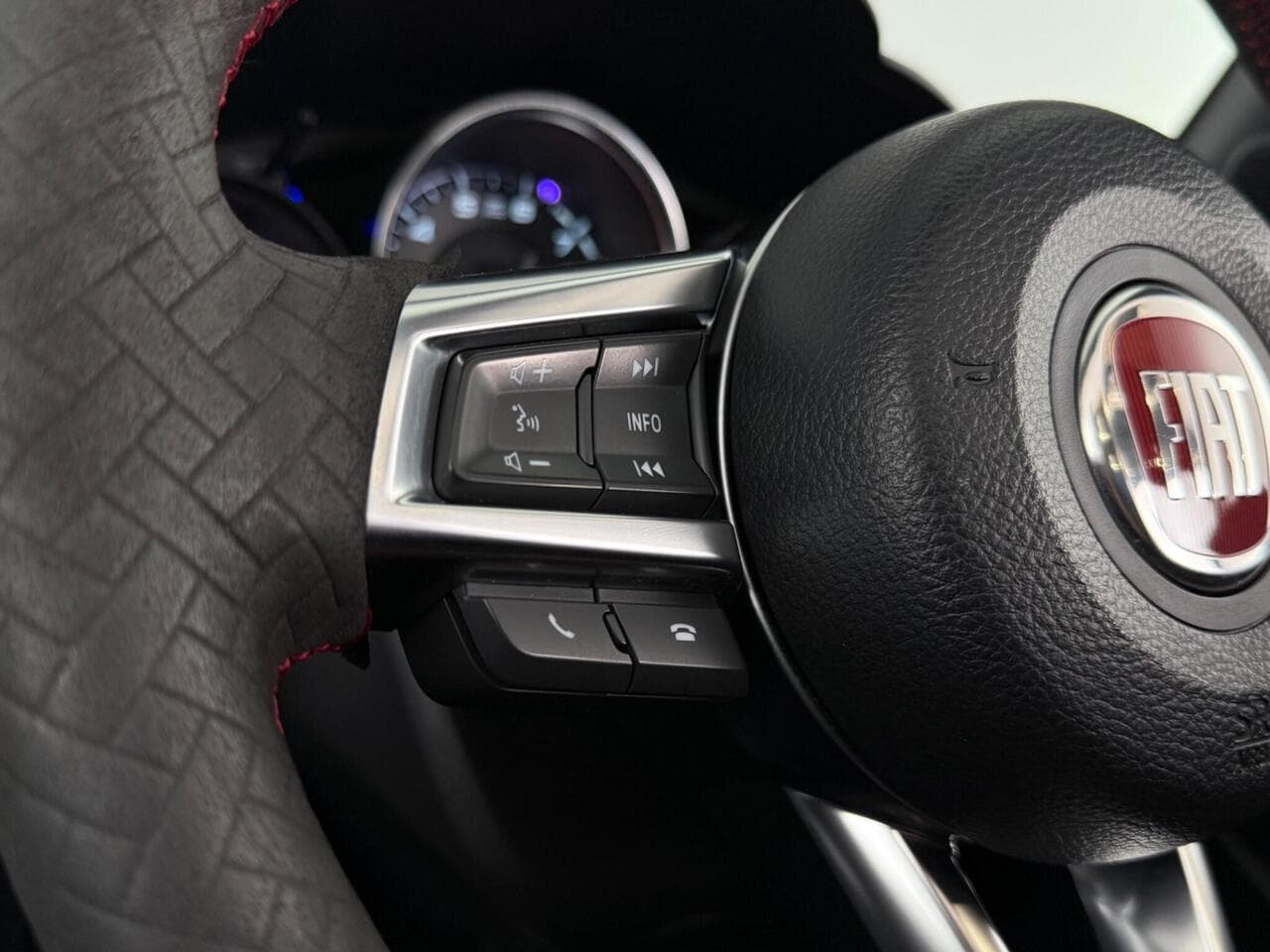 Fiat 124 Spider thumbnail Inconclusive