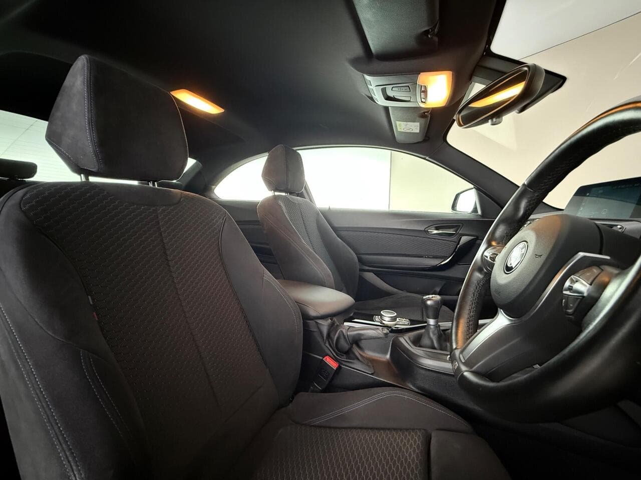 BMW 2 Series thumbnail Seat Driver