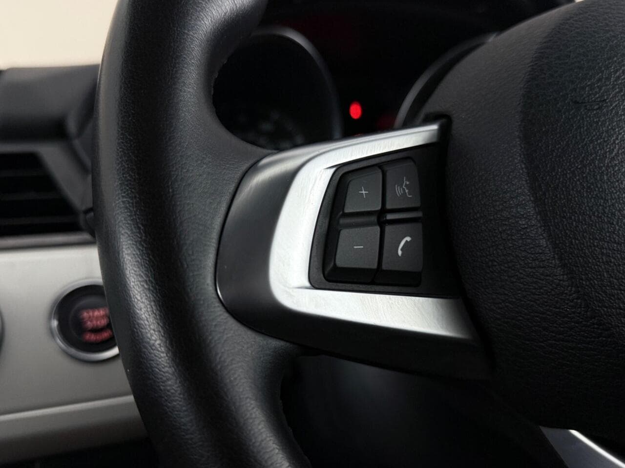BMW Z4 thumbnail Misc Controls
