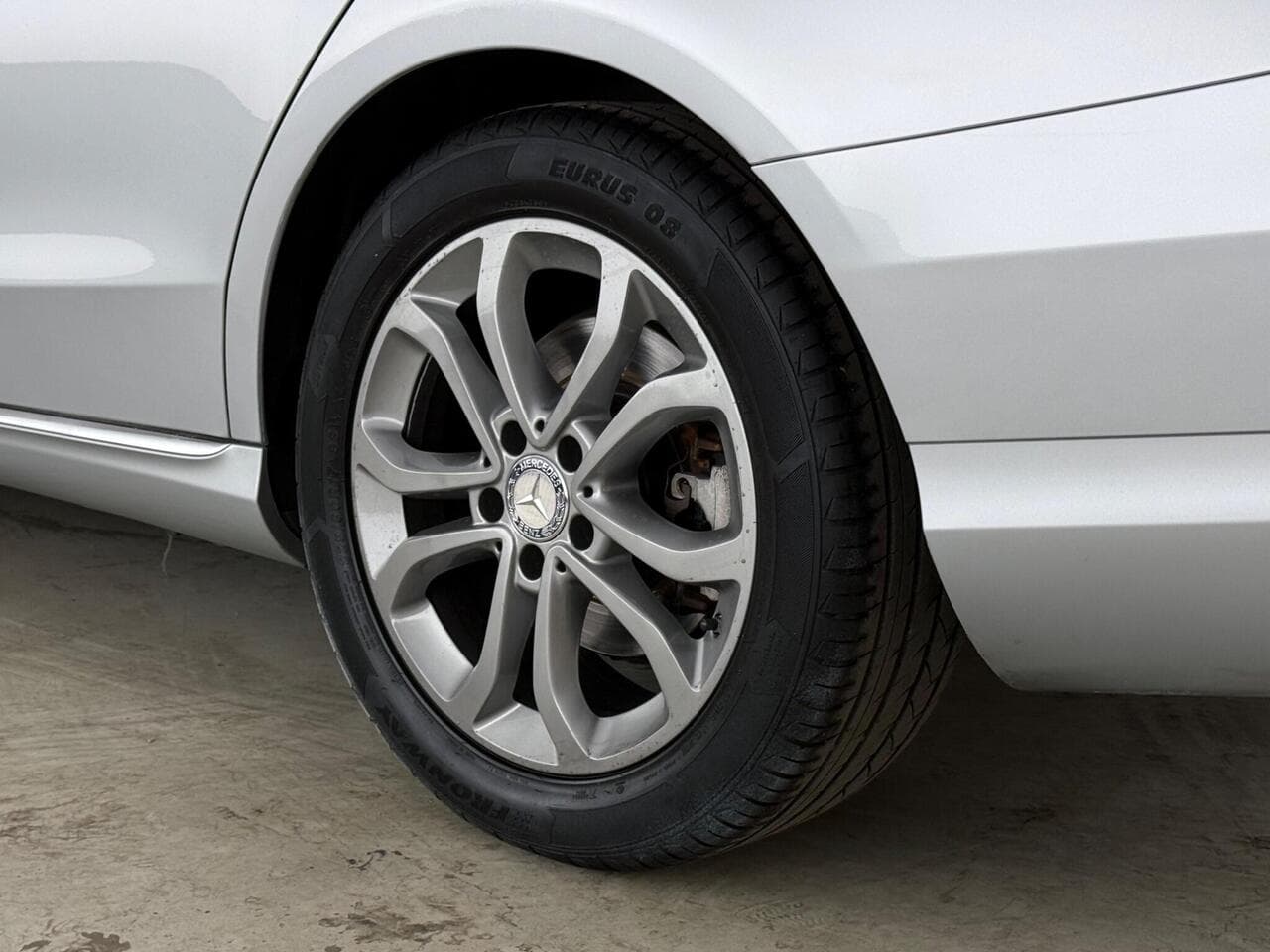 Mercedes-Benz C Class thumbnail Wheel