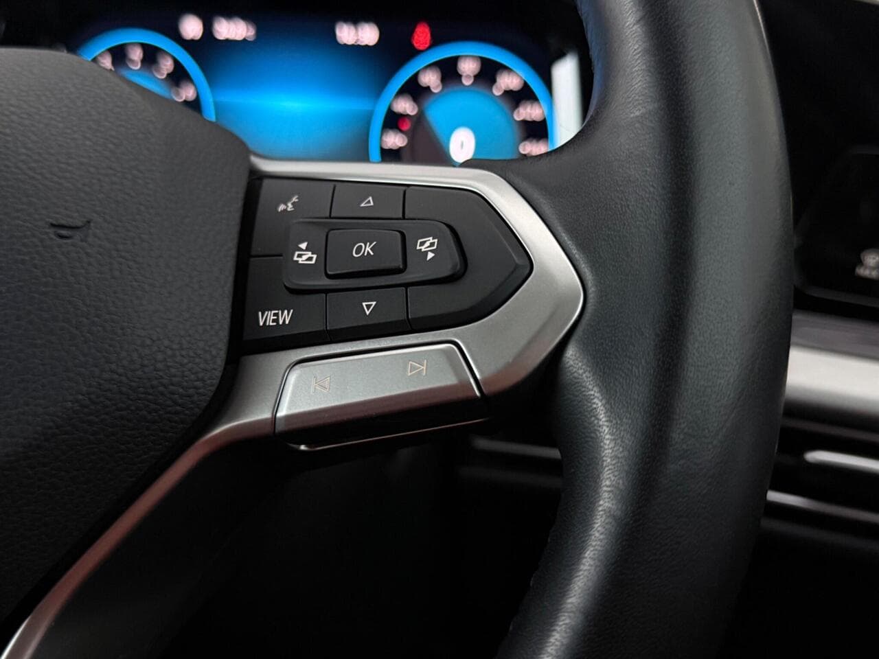 Volkswagen Golf thumbnail Misc Controls