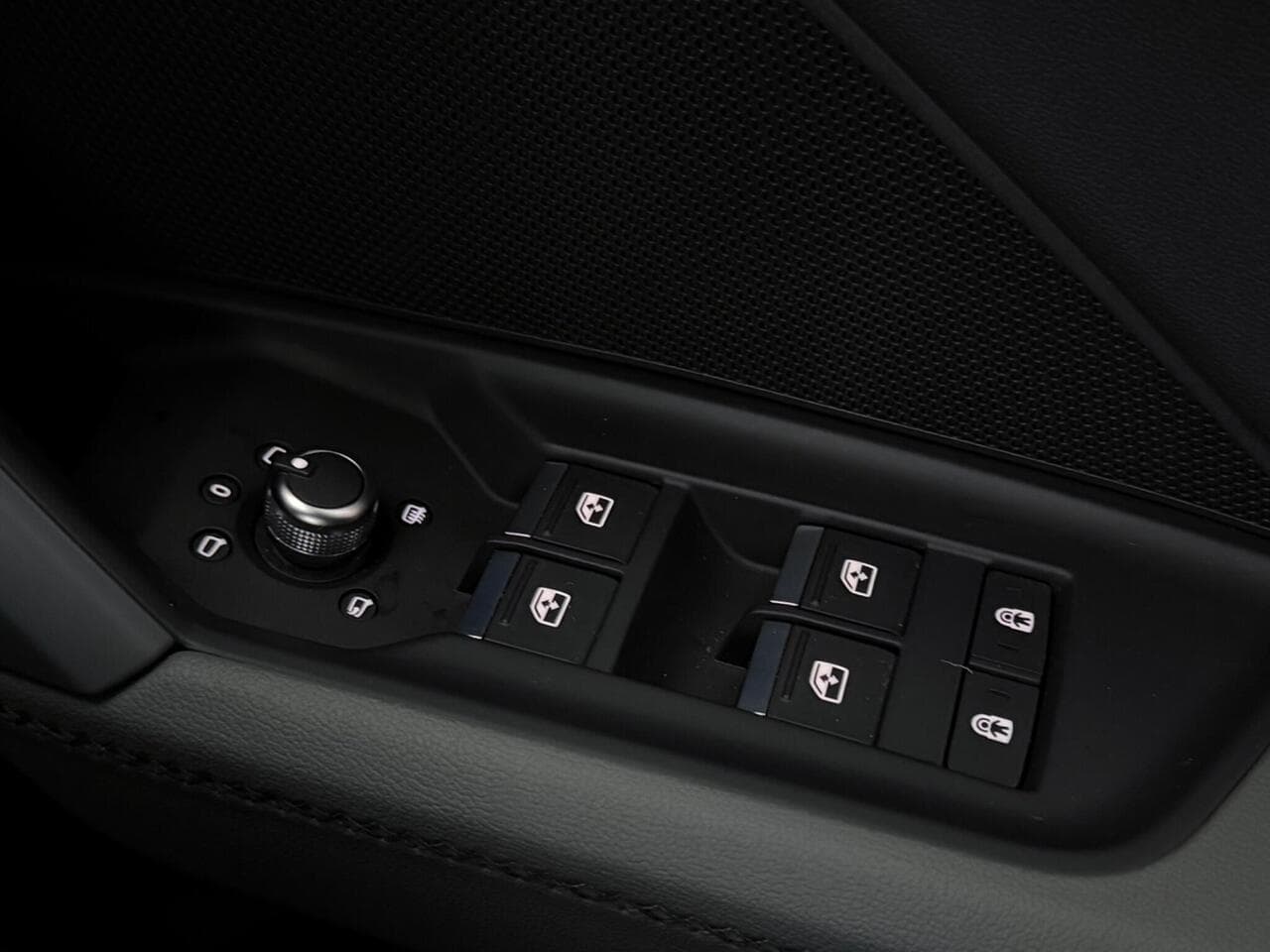 Audi A3 thumbnail Misc Controls