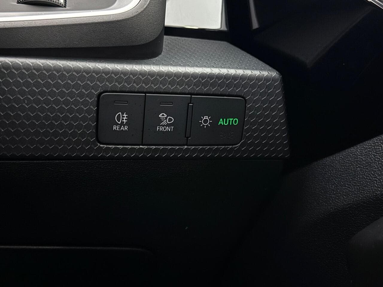 Audi A1 thumbnail Misc Controls
