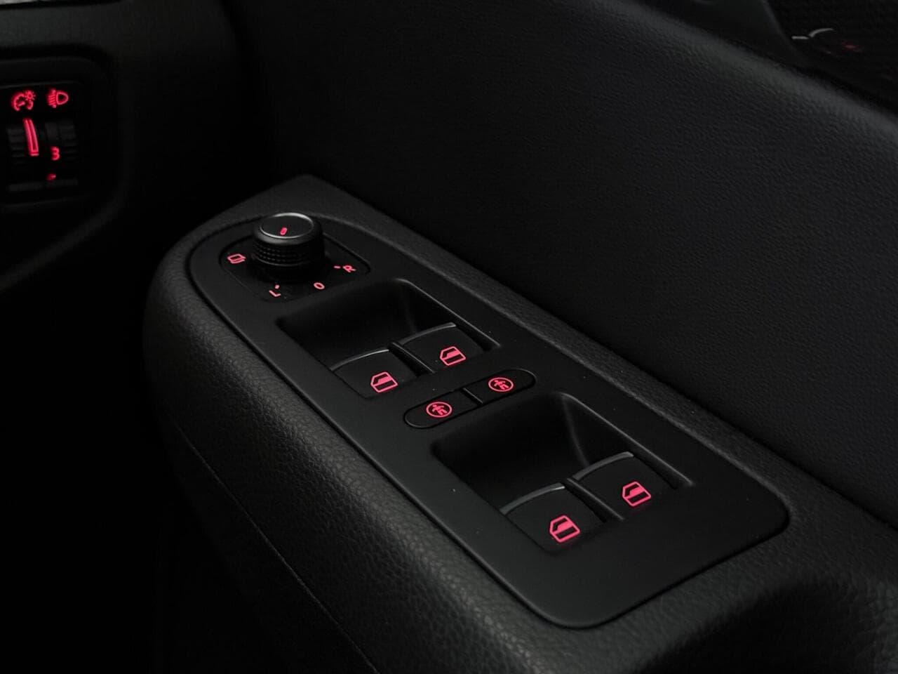 SEAT Alhambra thumbnail Misc Controls