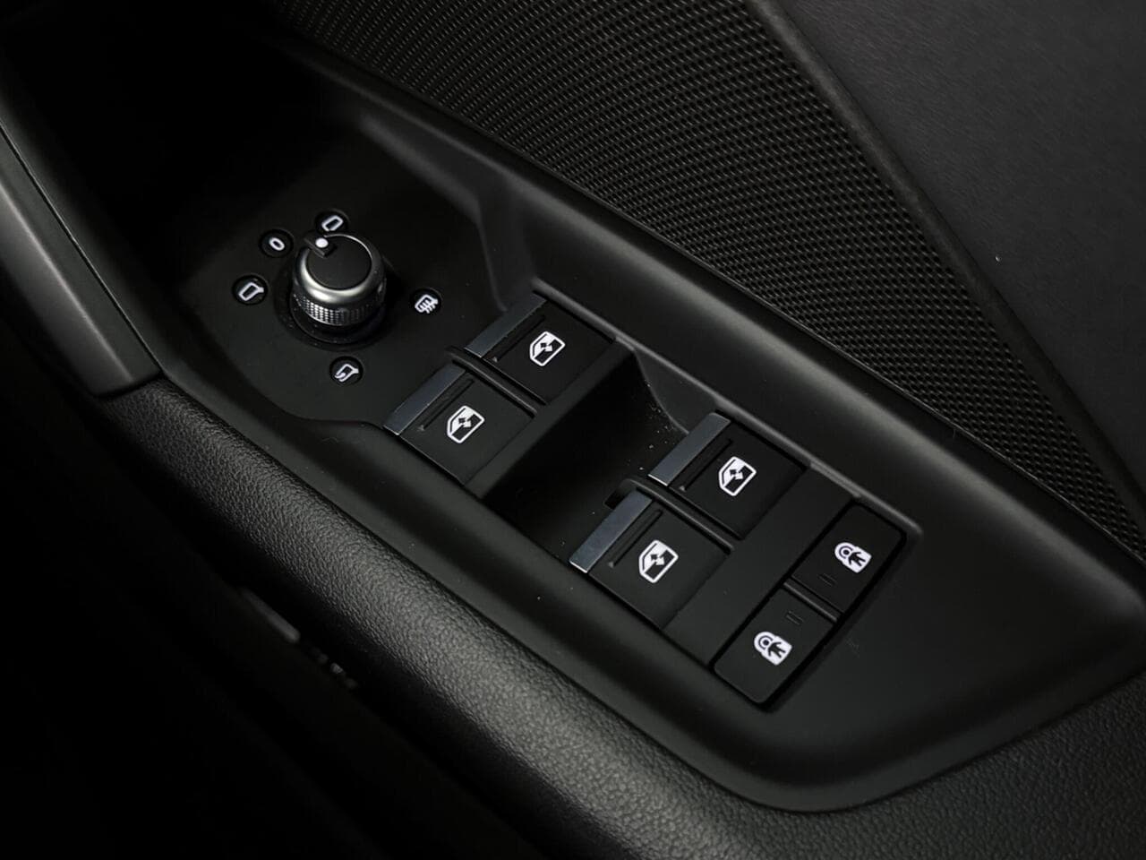 Audi A3 thumbnail Misc Controls