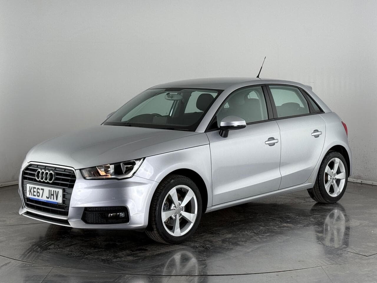 Audi A1 thumbnail Front Left