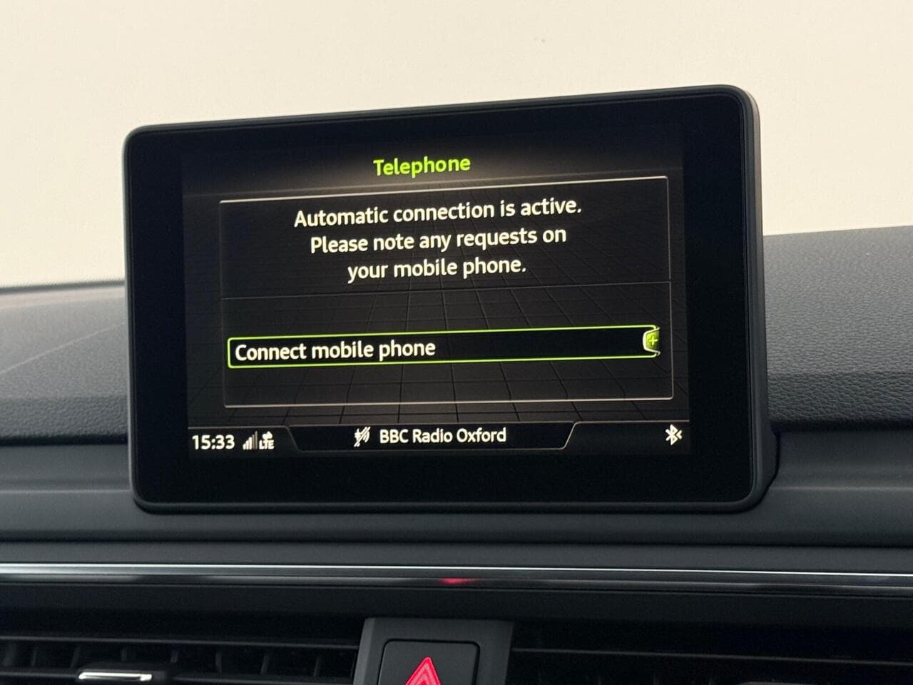 Audi A4 thumbnail Infotainment System