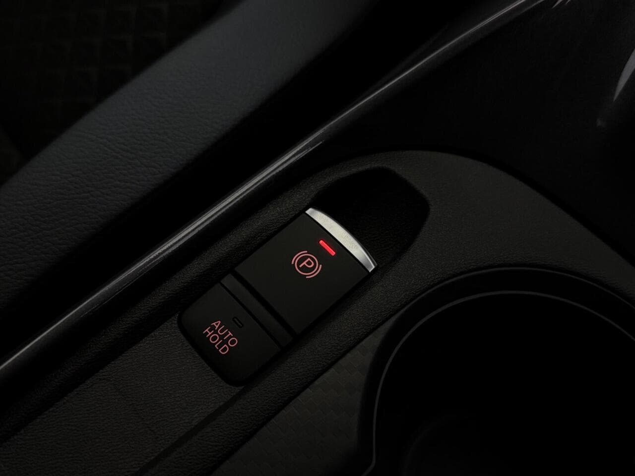 Nissan Juke thumbnail Misc Controls