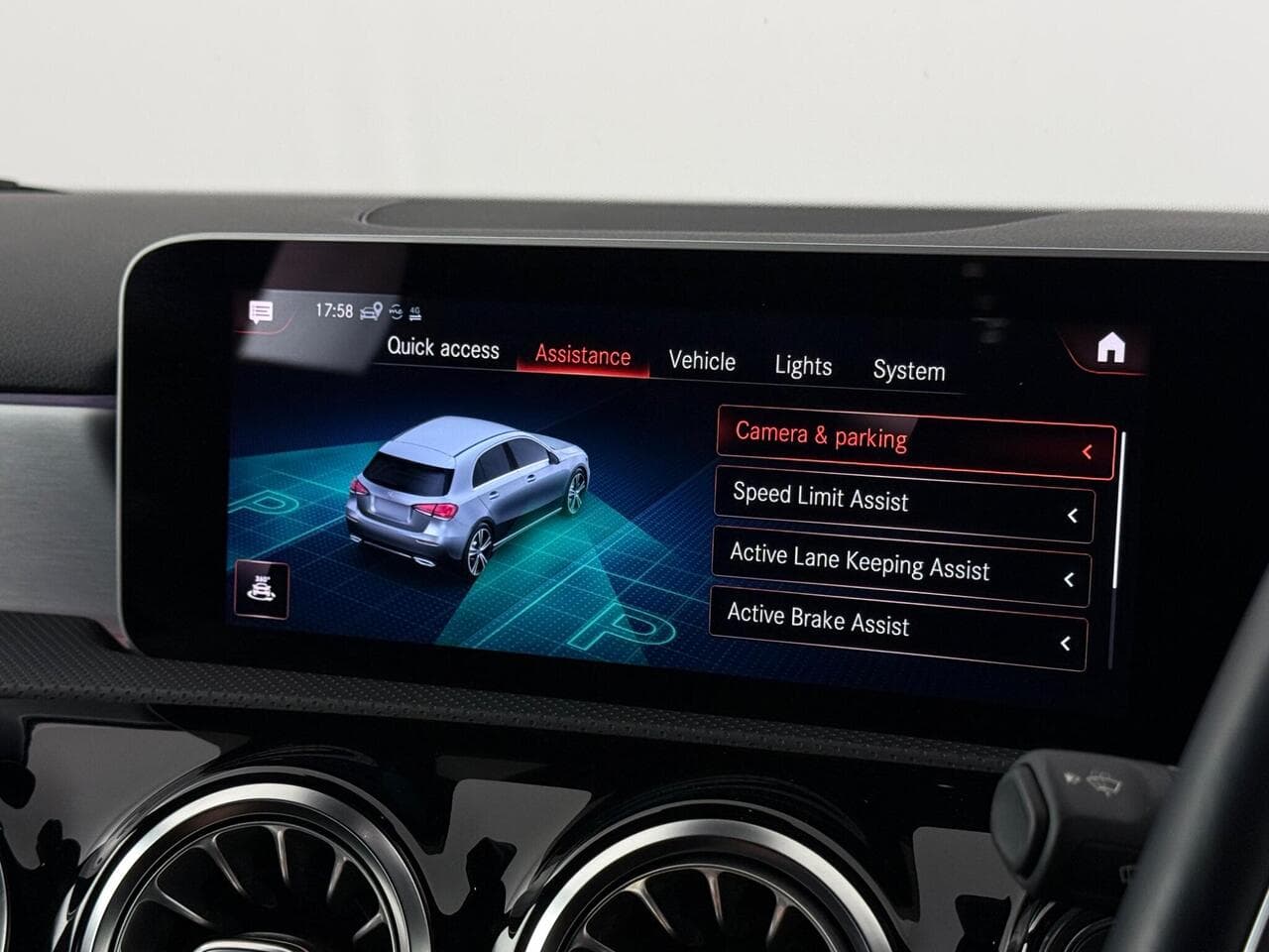 Mercedes-Benz A Class thumbnail Infotainment System
