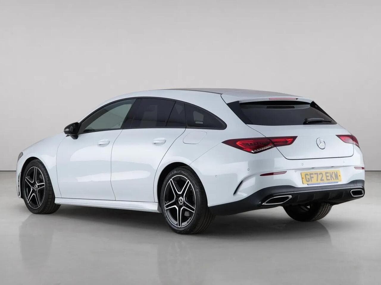 Mercedes-Benz CLA thumbnail Rear Left