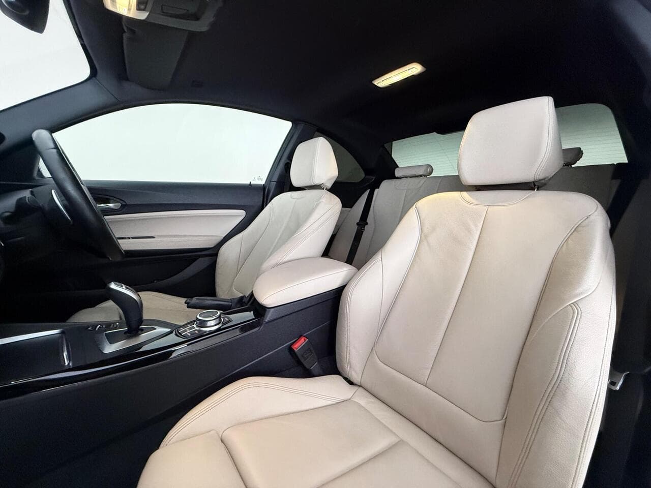 BMW 2 Series thumbnail Seat Front Passenger