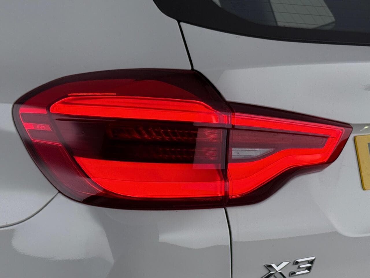BMW X3 thumbnail Lights Rear