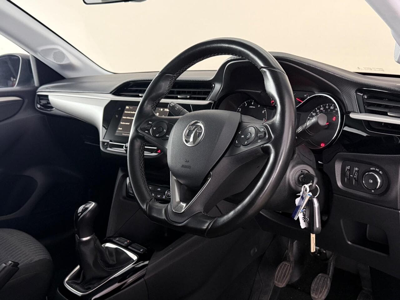 Vauxhall Corsa thumbnail Interior Front