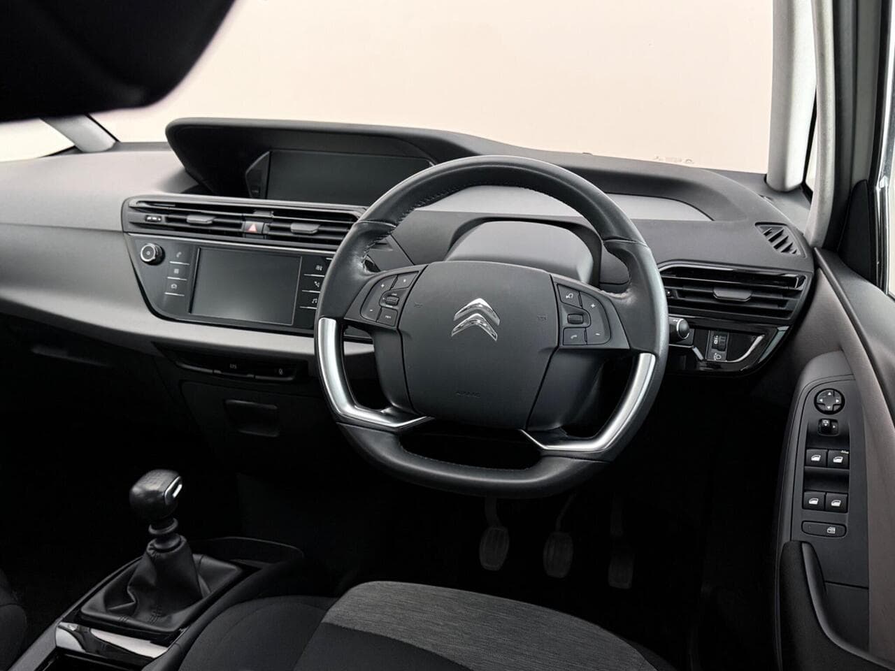 Citroen Grand C4 SpaceTourer thumbnail Interior Front