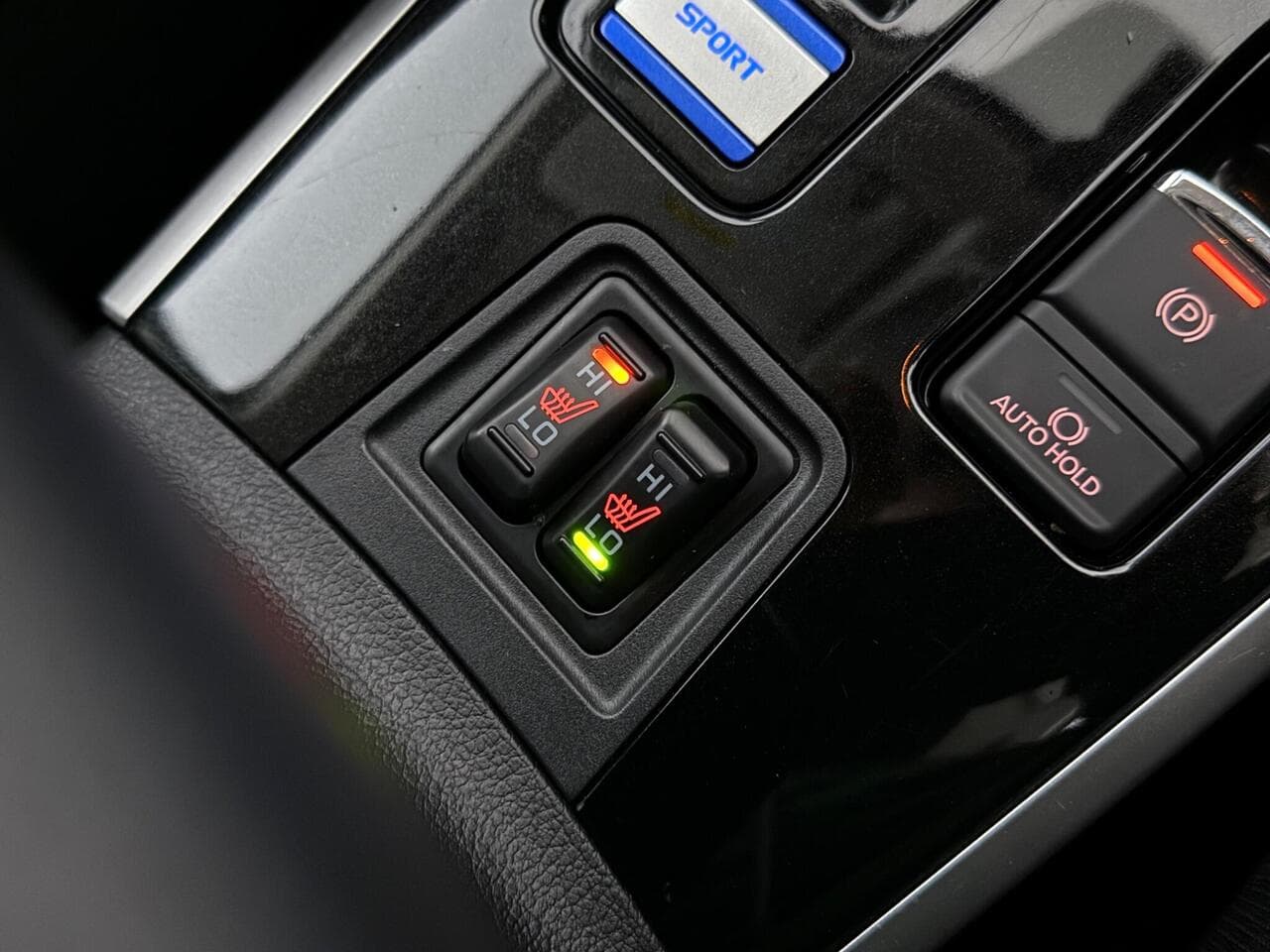 Mitsubishi Outlander thumbnail Misc Controls