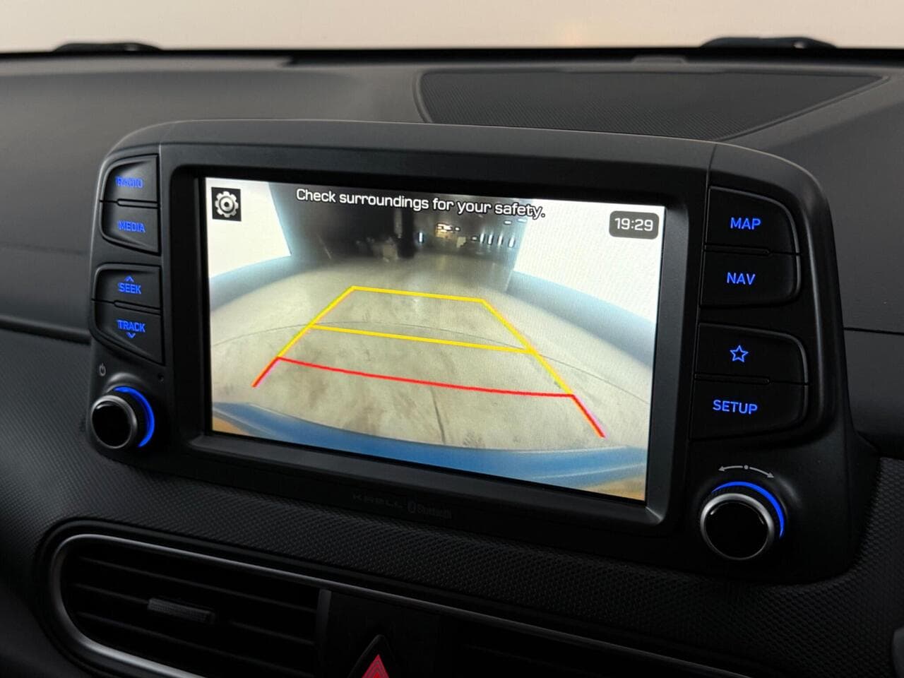 Hyundai KONA thumbnail Infotainment System