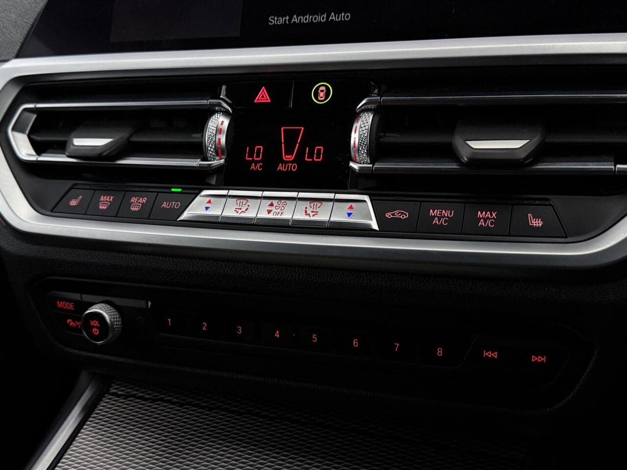 BMW 3 Series thumbnail Infotainment System