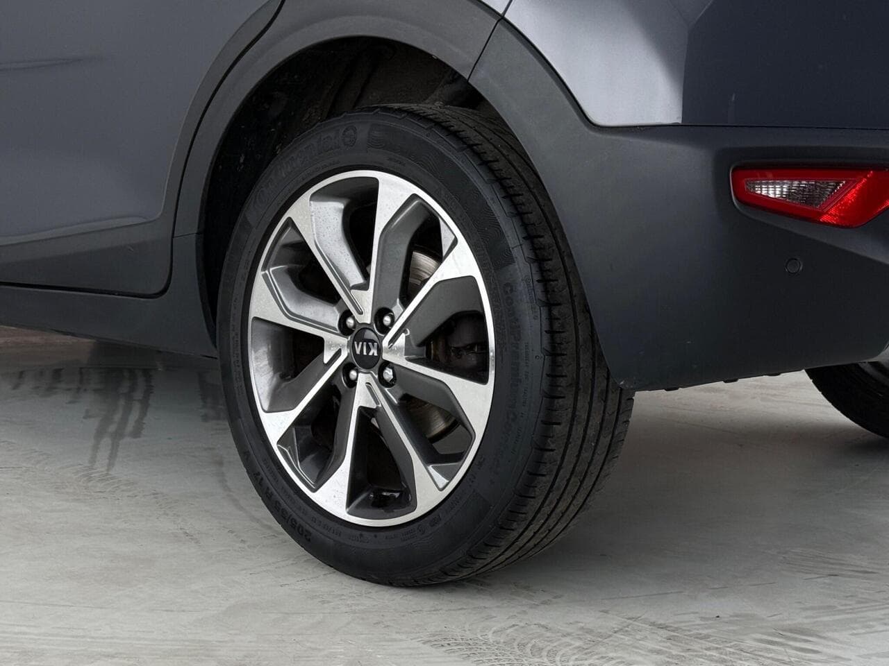 Kia Stonic thumbnail Wheel