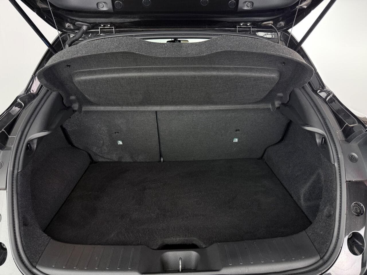 Nissan Juke thumbnail Boot