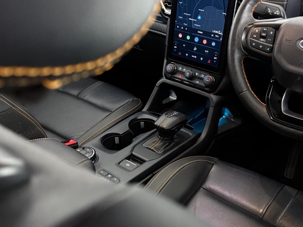 Ford Ranger thumbnail Interior Front