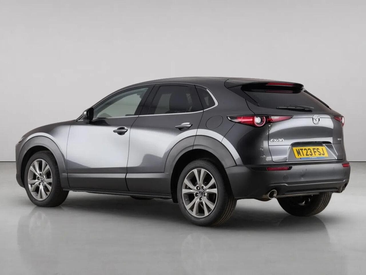 Mazda CX-30 thumbnail Rear Left