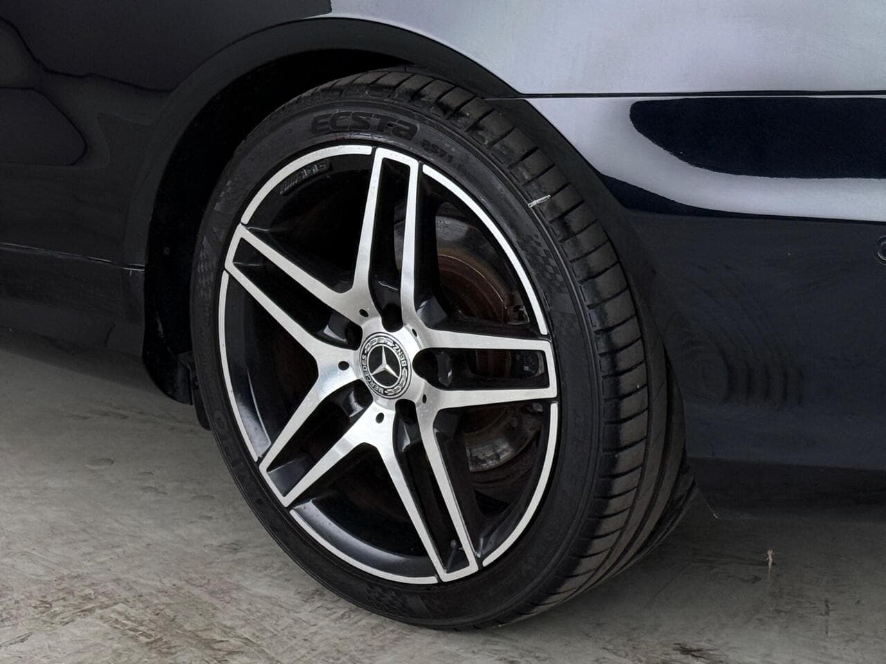 Mercedes-Benz E Class thumbnail Wheel