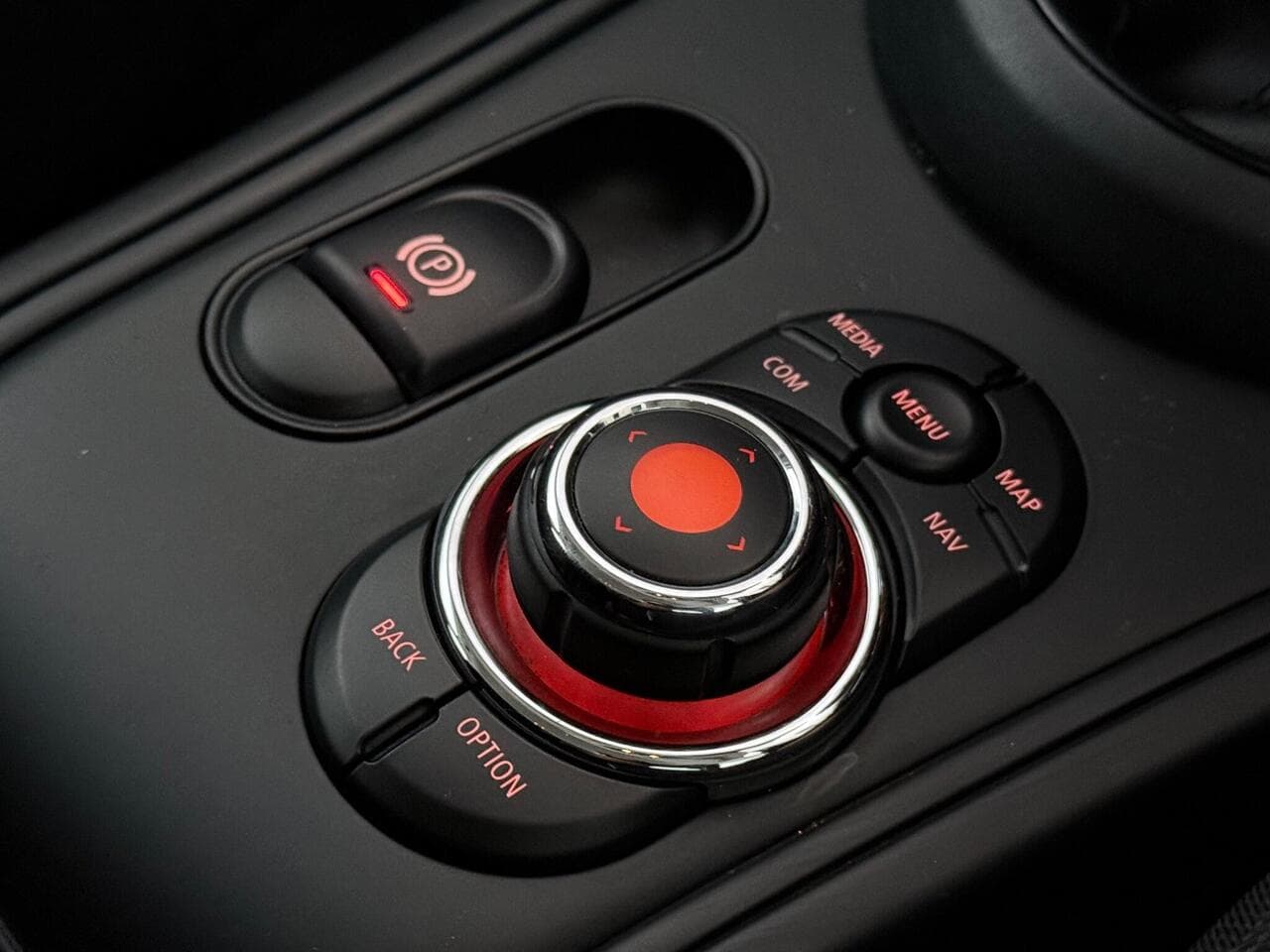 MINI Countryman thumbnail Misc Controls