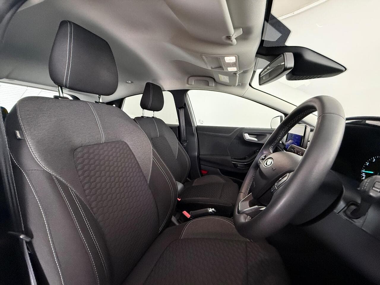 Ford Puma thumbnail Seat Driver