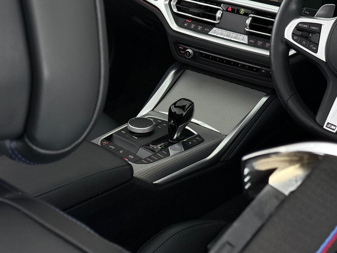 BMW 4 Series thumbnail Interior Front
