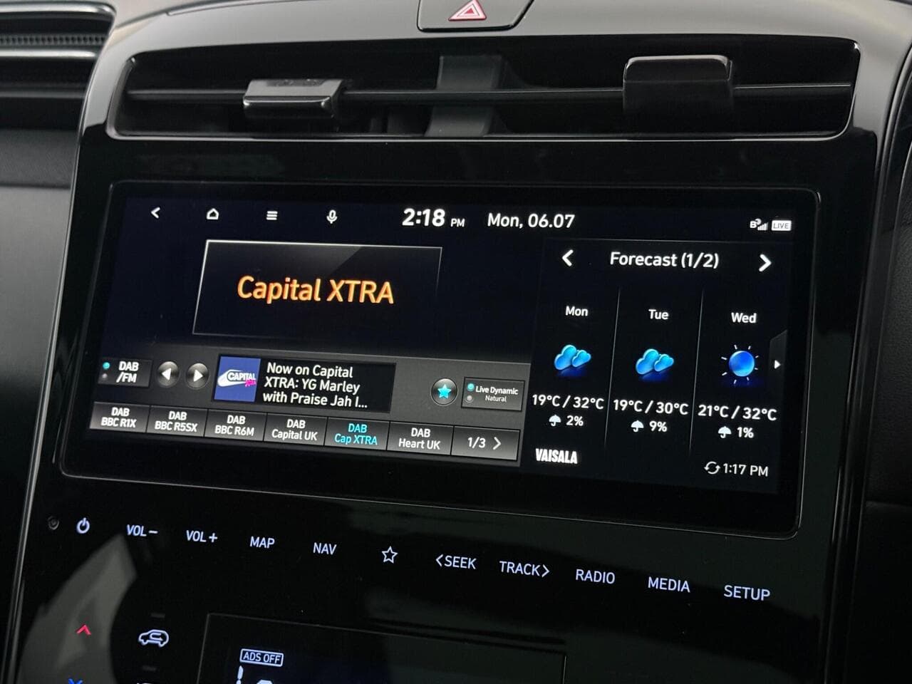 Hyundai TUCSON thumbnail Infotainment System
