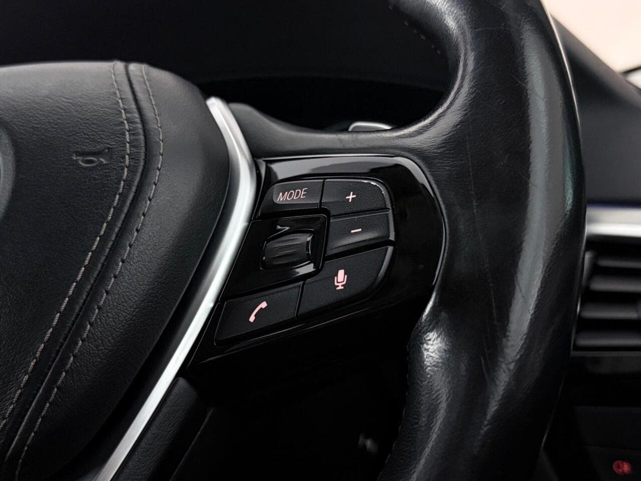 BMW 5 Series thumbnail Misc Controls