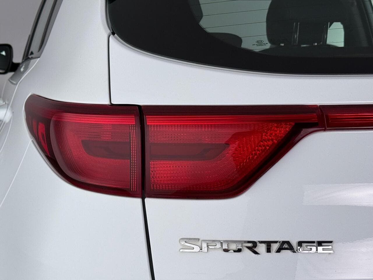 Kia Sportage thumbnail Lights Rear