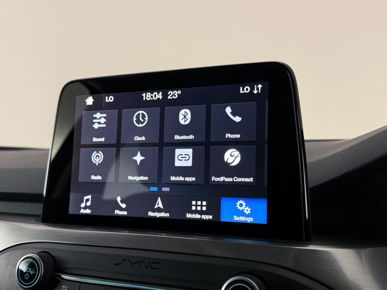 Ford Focus thumbnail Infotainment System