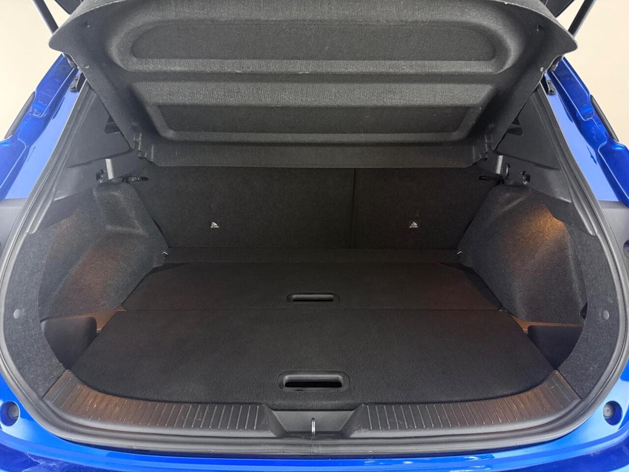 Nissan Qashqai thumbnail Boot
