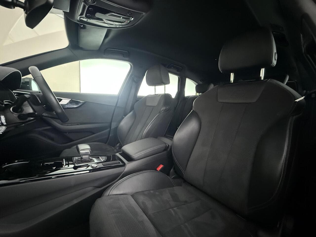 Audi A4 Avant thumbnail Seat Front Passenger