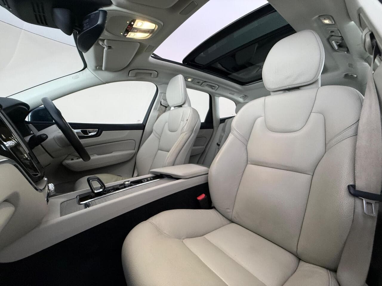 Volvo XC60 thumbnail Seat Front Passenger
